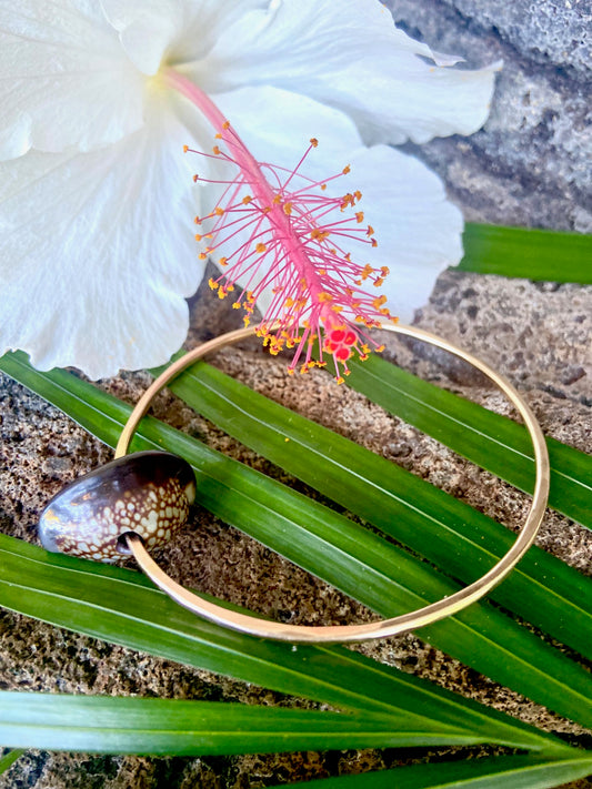 14K Gold Filled Cowrie Shell Bangle