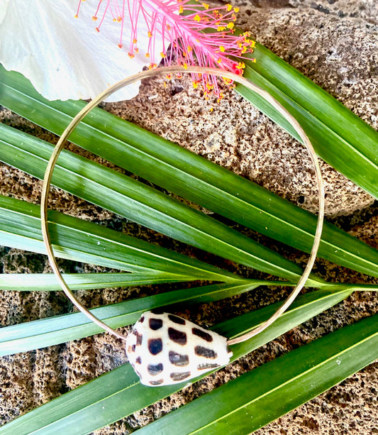 14K Gold Filled Hebrew Cone Shell Bangle