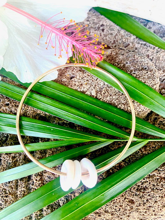 14K Gold Filled Puka Shell Bangle